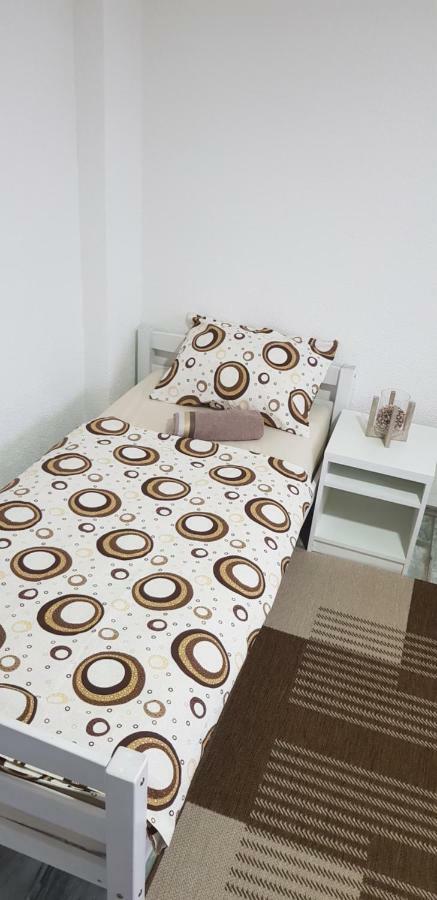 Prenociste-Sobe-Rooms-Aman Бихач Экстерьер фото